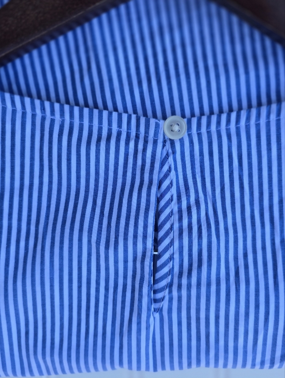 J. Crew Blue & White Striped Ruffle Shoulder Long Sleeve Blouse - Size M - Picture 11 of 12